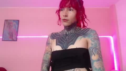 Carla online show from February 2025 08:00:01 PM