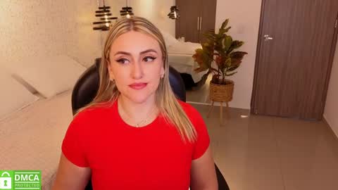 Snapshot of ela_ps chatting on October 2025 12:13:02 PM LOREIN online show from October 2025 12:13:02 PM