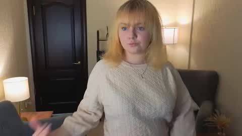 Anna online show from September 2025 07:32:02 AM