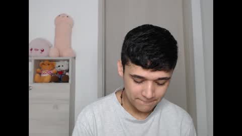 Snapshot of elandor__79876 chatting on December 2025 01:05:02 PM elandor online show from December 2025 01:05:02 PM