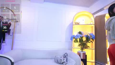 Snapshot of elasummeer chatting on October 2025 11:40:02 AM Elasummeer online show from October 2025 11:40:02 AM