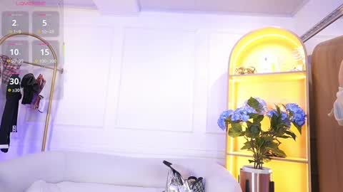 Snapshot of elasummeer chatting on October 2025 11:52:02 AM Elasummeer online show from October 2025 11:52:02 AM