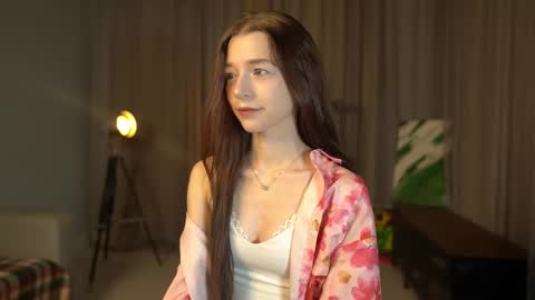 Snapshot of elbasypher chatting on October 2025 01:44:02 PM Elba Blance online show from October 2025 01:44:02 PM