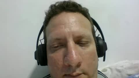 Snapshot of elcamello6 chatting on September 2025 06:24:01 AM elcamello6 online show from September 2025 06:24:01 AM
