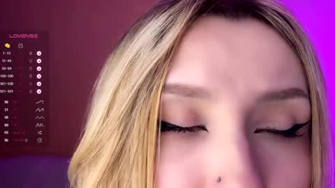 Ella online show from January 2025 06:10:02 PM