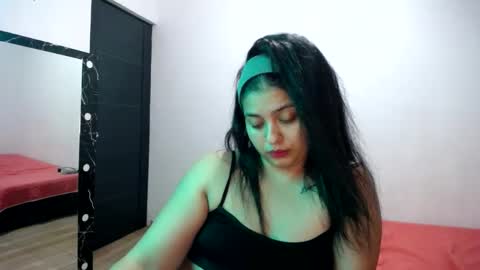electra_sexylegs online show from September 2025 11:40:02 PM