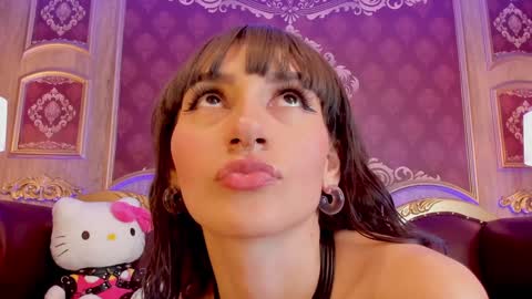      - online show from December 2024 09:02:01 PM