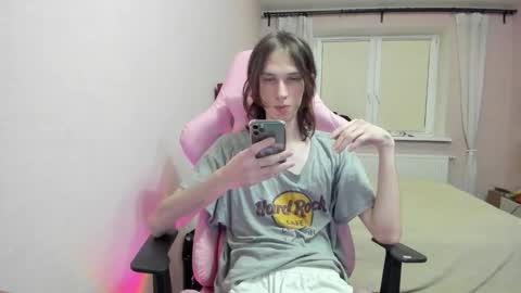 eleganc3 online show from October 2025 09:10:02 PM