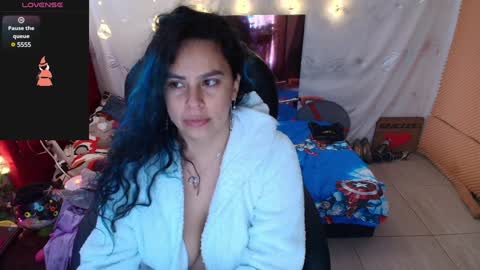 Snapshot of elektra_32 chatting on January 2025 10:52:02 AM elektra online show from January 2025 10:52:02 AM