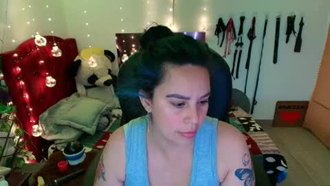 Snapshot of elektra_32 chatting on February 2025 04:43:01 AM elektra online show from February 2025 04:43:01 AM