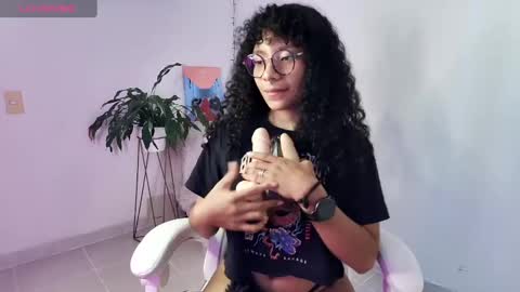 elektra_williams online show from February 2025 10:03:02 PM