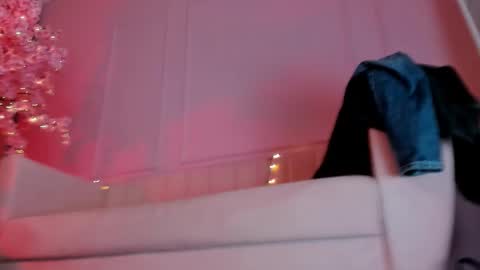 love 3d online show from February 2025 04:47:01 PM