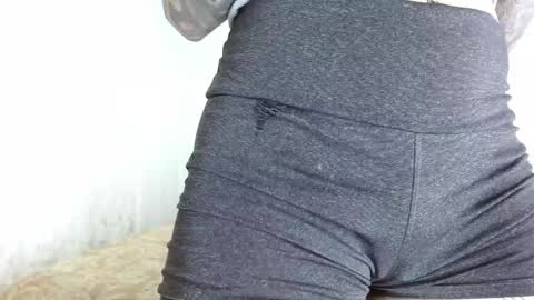 Snapshot of elektratattoo chatting on October 2025 03:49:02 AM elektra online show from October 2025 03:49:02 AM