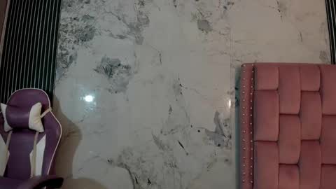 Snapshot of elena_wolff chatting on December 2025 11:59:02 AM elena_wolff online show from December 2025 11:59:02 AM