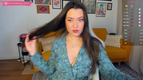 Elena insta yourdream 1ove online show from December 2024 06:33:01 AM