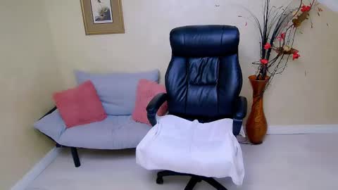 Elena online show from January 2025 07:58:01 AM