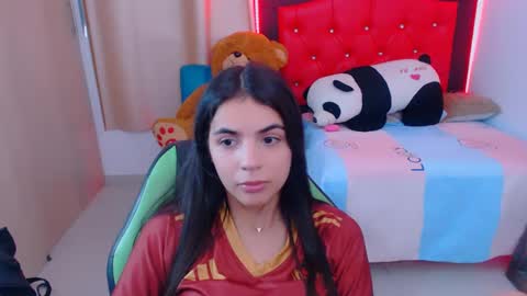 agnes online show from January 2025 10:04:01 PM