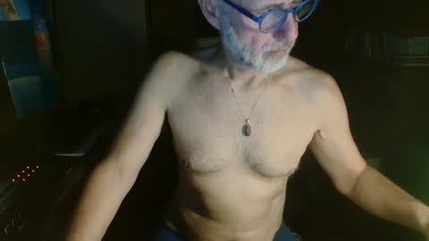 eLeS Dyzer online show from November 2025 06:12:01 AM