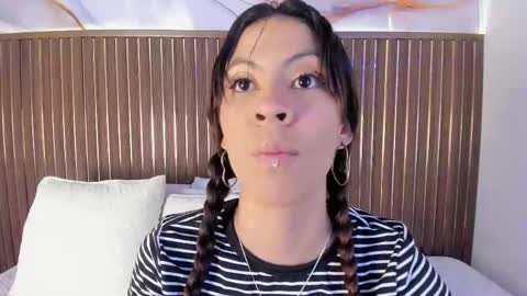 Elevensky  online show from October 2025 07:37:02 PM