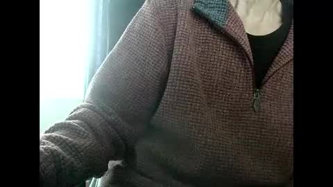 Snapshot of elfyonee chatting on December 2024 09:39:02 AM elfyonee online show from December 2024 09:39:02 AM