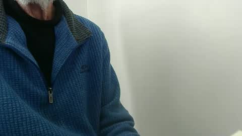 Snapshot of elfyonee chatting on October 2025 12:52:02 PM elfyonee online show from October 2025 12:52:02 PM