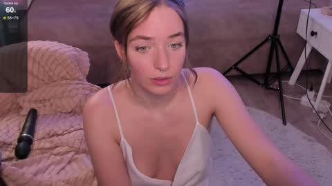Snapshot of eli_llie chatting on December 2024 07:49:02 PM Eli online show from December 2024 07:49:02 PM