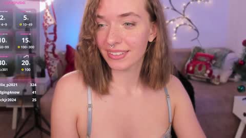 Snapshot of eli_llie chatting on January 2025 07:54:01 PM Eli online show from January 2025 07:54:01 PM