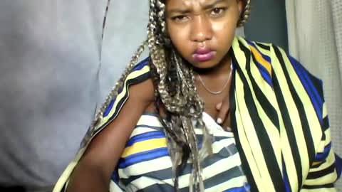 Snapshot of elia011 chatting on January 2025 02:44:02 AM elia011 online show from January 2025 02:44:02 AM