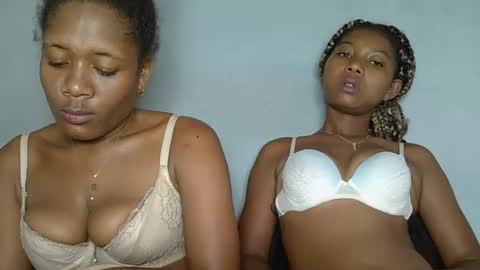 Snapshot of elia011 chatting on January 2025 08:31:02 AM elia011 online show from January 2025 08:31:02 AM