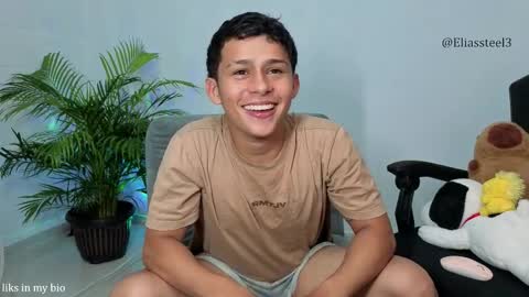 elias online show from October 2025 09:45:01 PM