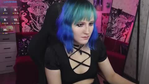 Snapshot of elika_kay chatting on October 2025 09:25:01 PM MORE ME online show from October 2025 09:25:01 PM