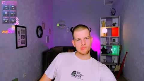 eliot_meow online show from September 2025 04:19:01 PM