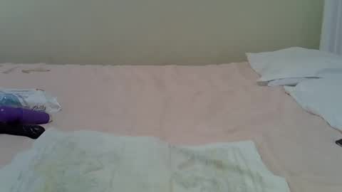 Snapshot of elisa044 chatting on December 2024 09:50:02 AM lisathegoddess online show from December 2024 09:50:02 AM