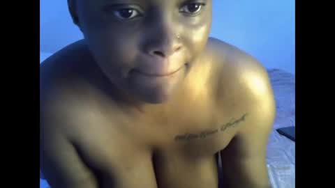 Snapshot of elisa044 chatting on September 2025 08:36:01 AM lisathegoddess online show from September 2025 08:36:01 AM