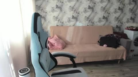 Snapshot of elisa_kollin chatting on September 2025 10:09:02 AM Aletta Oushen online show from September 2025 10:09:02 AM