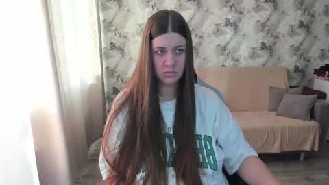 Snapshot of elisa_kollin chatting on October 2025 10:05:01 AM Aletta Oushen online show from October 2025 10:05:01 AM