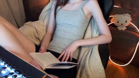 Elisa North online show from February 2025 04:07:01 AM