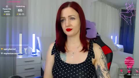 Snapshot of elisajanex chatting on February 2025 01:32:01 AM elisajanex online show from February 2025 01:32:01 AM