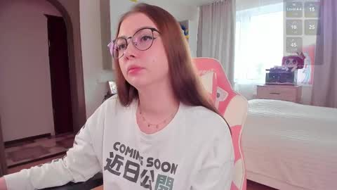 Elise    online show from February 2025 09:34:02 AM