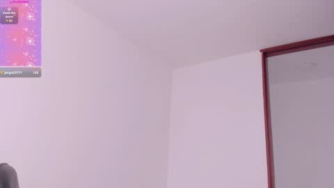 Snapshot of elissa_dominguez chatting on February 2025 04:22:01 PM Elissa online show from February 2025 04:22:01 PM