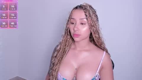 Snapshot of elissa_dominguez chatting on March 2025 01:50:02 AM Elissa online show from March 2025 01:50:02 AM