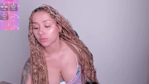 Snapshot of elissa_dominguez chatting on March 2025 01:25:02 AM Elissa online show from March 2025 01:25:02 AM