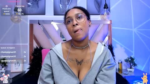 elit noa online show from December 2024 10:01:02 PM