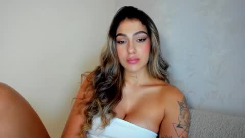 Snapshot of eliza_sanz chatting on November 2025 10:31:02 PM My name is ElizaPVT is open online show from November 2025 10:31:02 PM