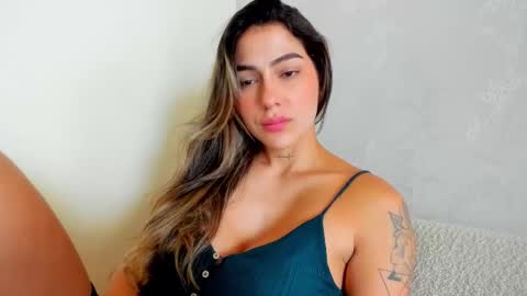 Snapshot of eliza_sanz chatting on November 2025 05:53:01 PM My name is ElizaPVT is open online show from November 2025 05:53:01 PM