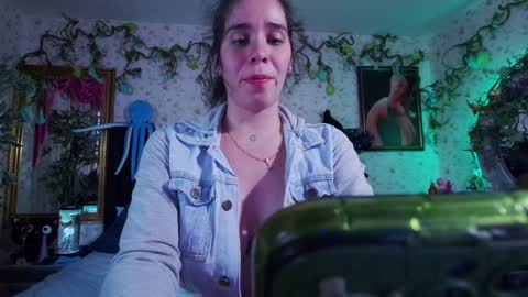 Elizabeth online show from January 2025 07:11:01 PM