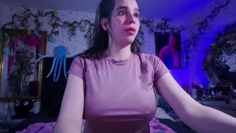 Elizabeth online show from February 2025 10:04:02 AM