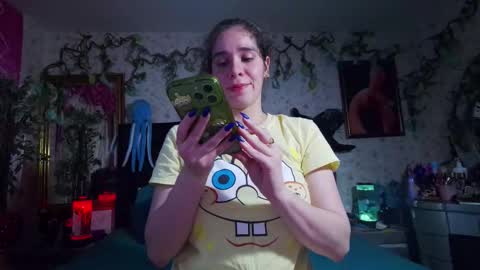 Elizabeth online show from October 2025 09:59:02 PM