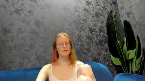 Elizabeth online show from February 2025 08:11:02 AM