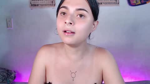 Elizabeth Taylor online show from February 2025 02:08:01 AM